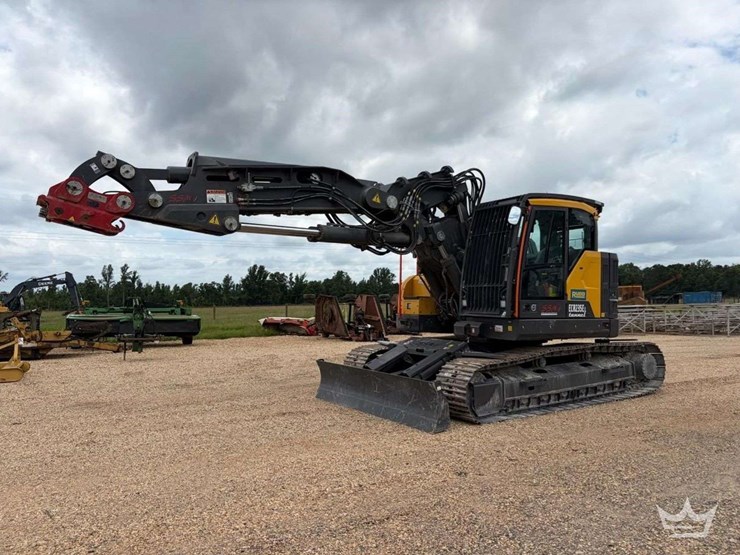 2025-volvo-ecr235e-tunnel-boom-hydraulic-excavator-image-6