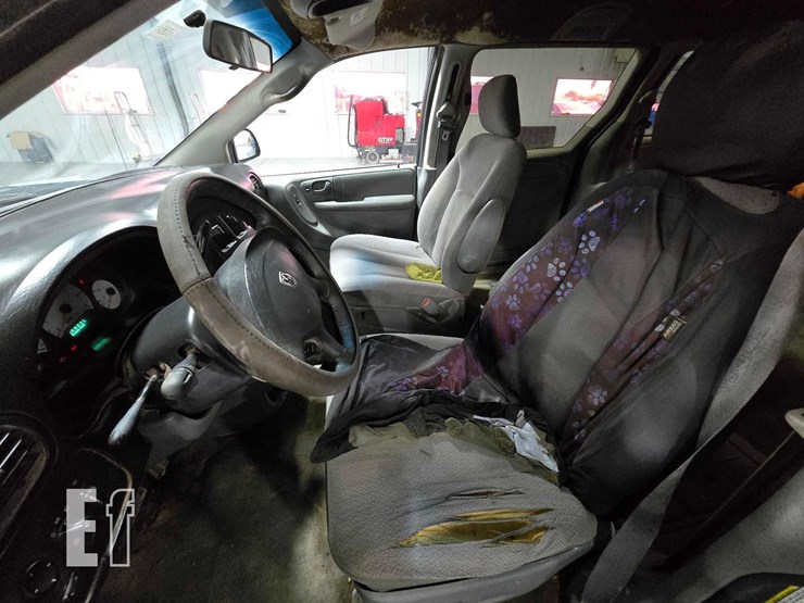 2007-dodge-grand-caravan-sxt-image-9