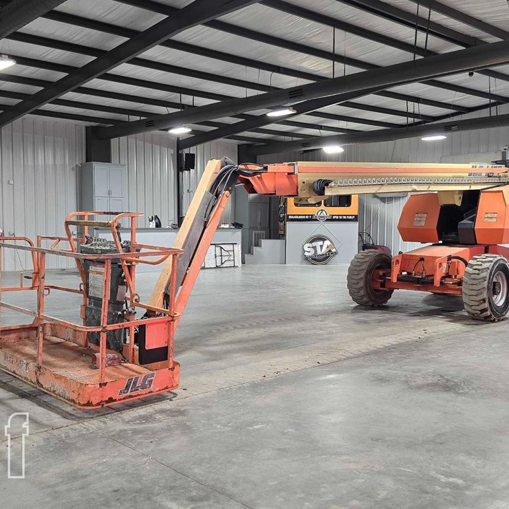 JLG 660SJ