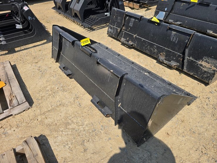 john-deere-72-image-3