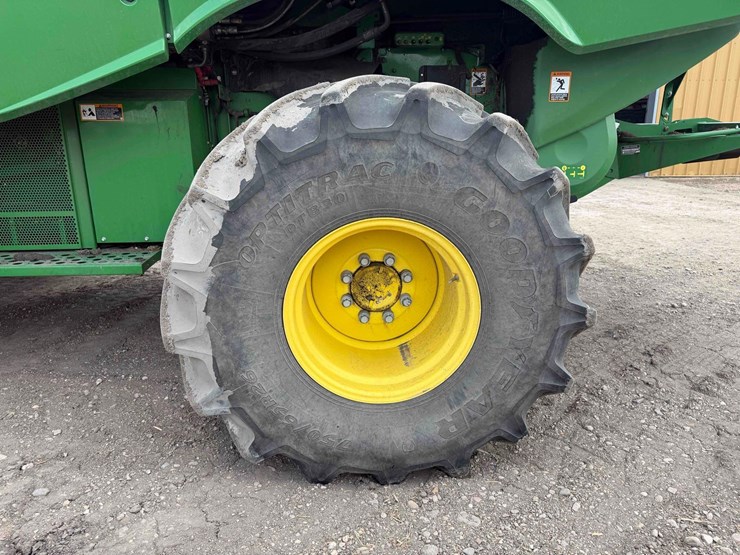 2019-john-deere-s780-image-11