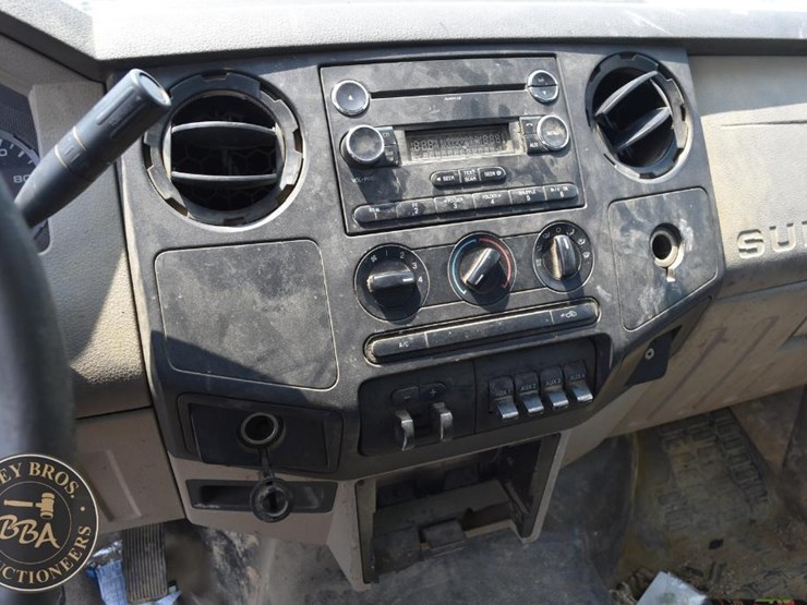 2009-ford-f350-xl-image-21