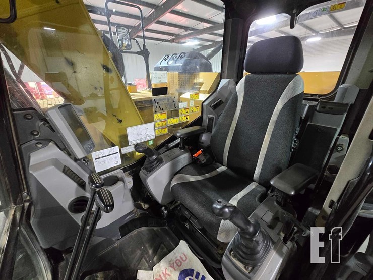 2019-caterpillar-315f-lcr-image-15