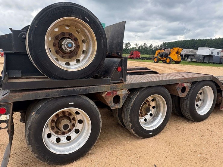 2001-fontaine-lowboy-image-10