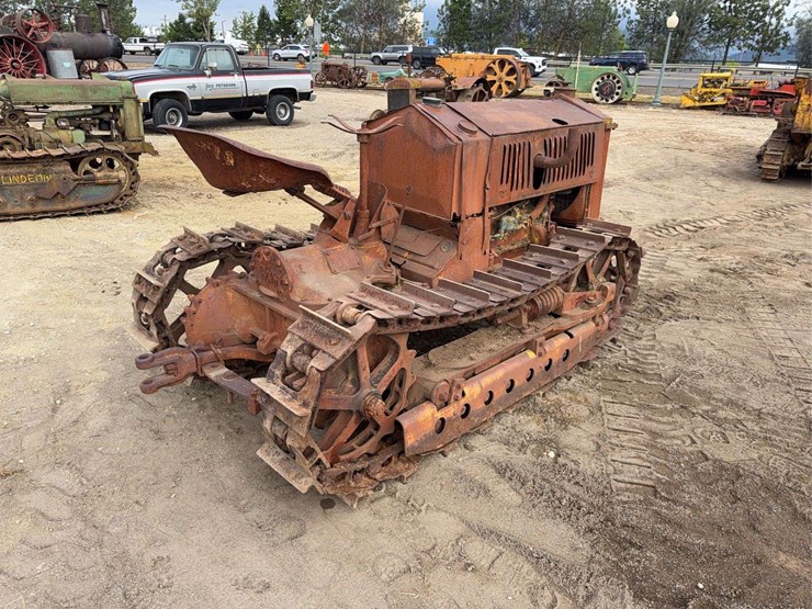 cletrac-crawler-image-5