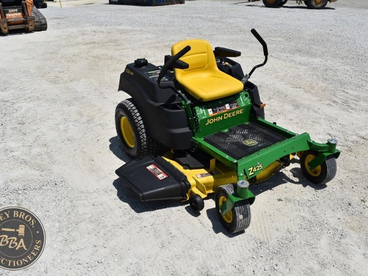2015-john-deere-z425-image-7