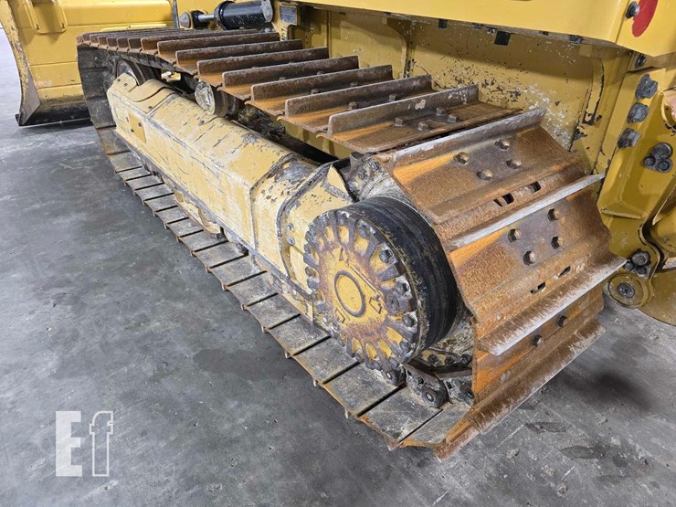 2022-caterpillar-d3-image-32