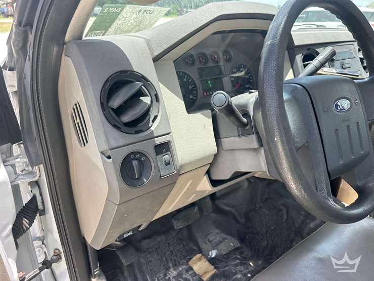 2008-ford-f250-image-15