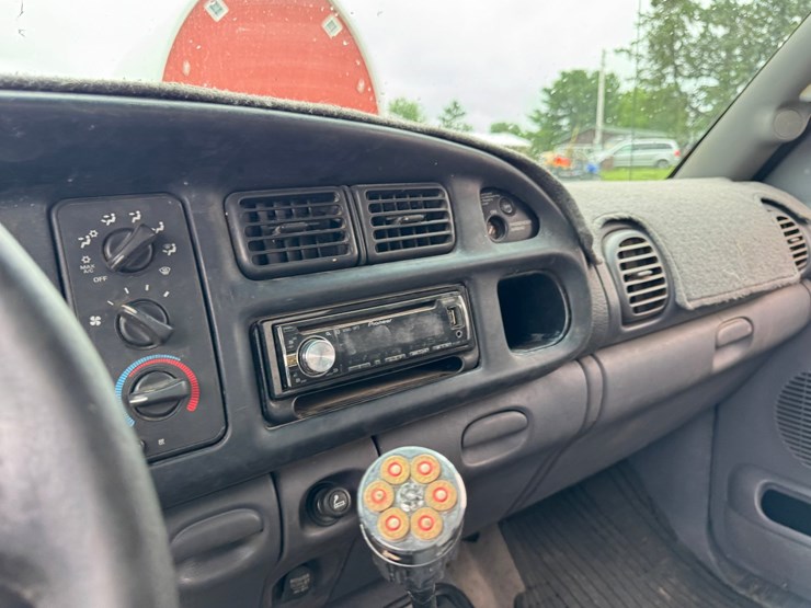 1999-dodge-ram-2500-image-35