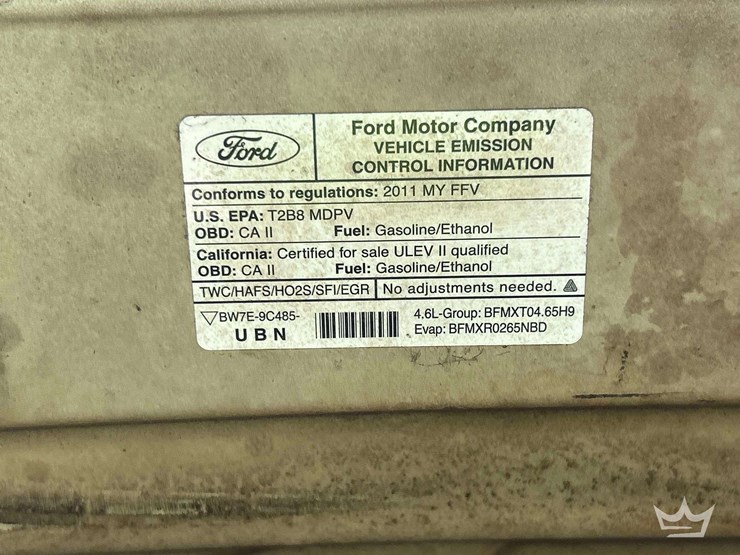 2011-ford-cargo-image-10