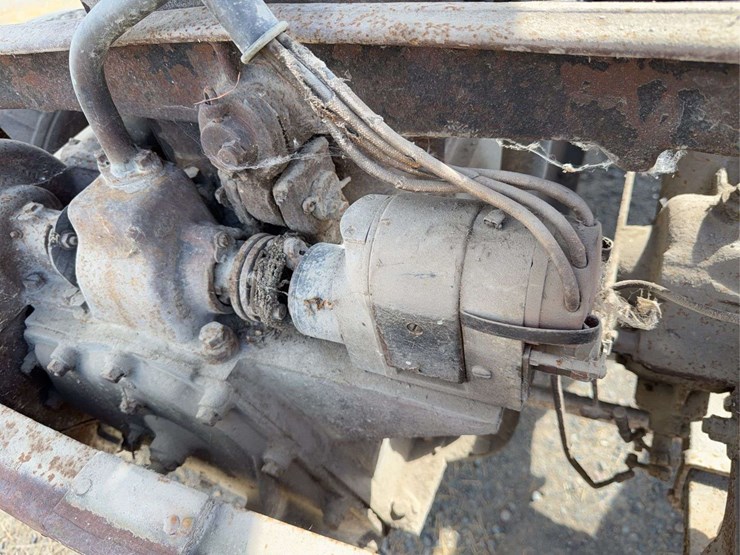 mack-c-cab-dump-truck-image-22