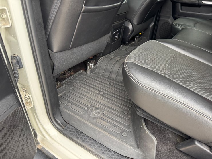 2016-dodge-ram-2500-image-41