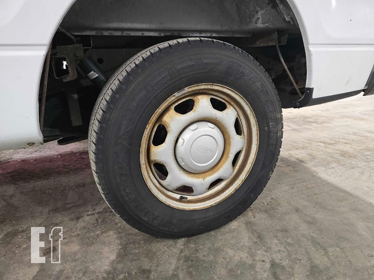 2010-ford-f150-xl-image-18