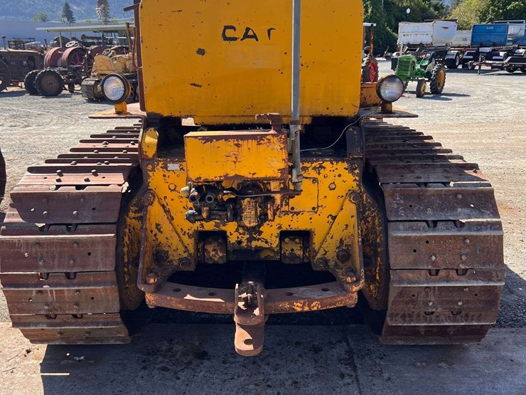 caterpillar-d7-image-6