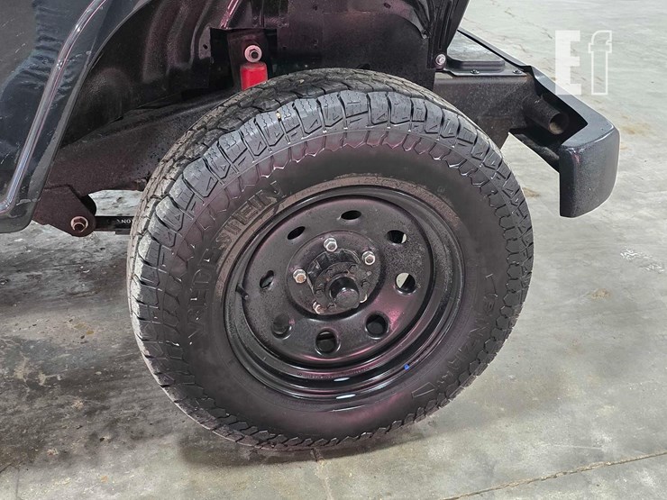 2024-mahindra-roxor-image-21