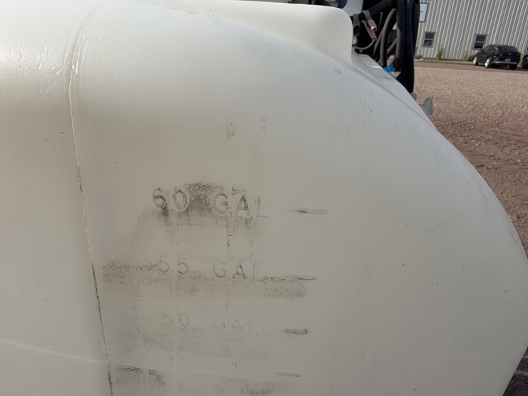 master-manufacturing-utv-sprayer-image-8