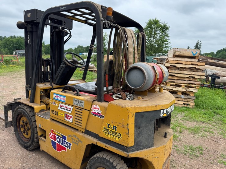 caterpillar-v50d-image-9