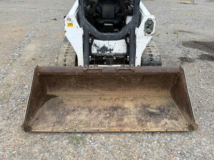 bobcat-t550-image-28
