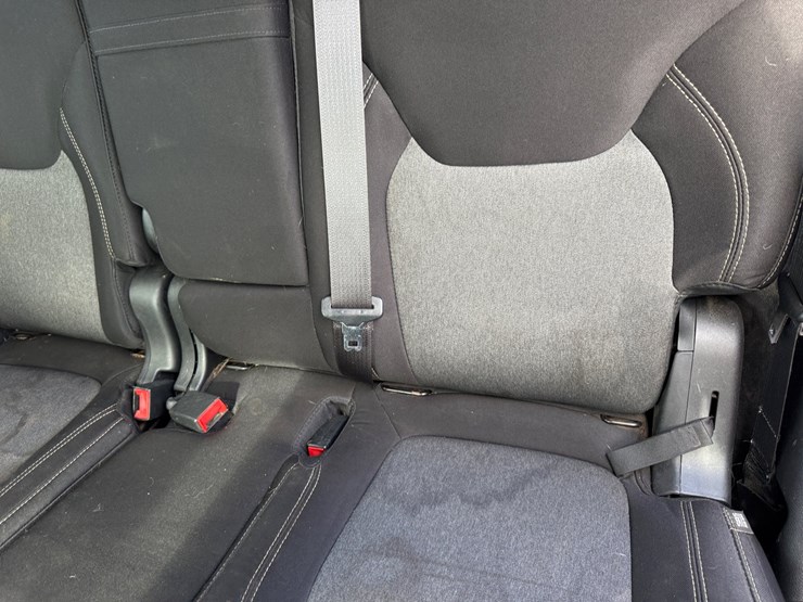 2014-jeep-cherokee-image-77