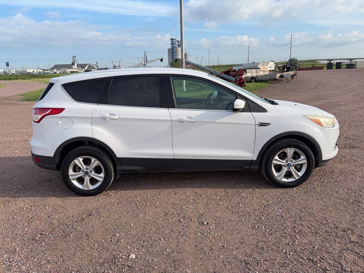 2013-ford-escape-image-3