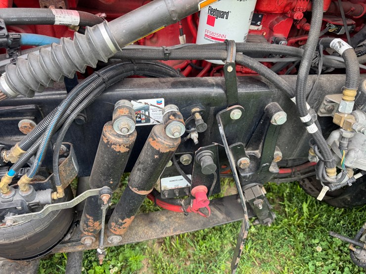 2021-kenworth-w900l-image-69