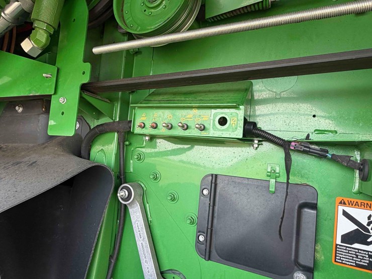 2019-john-deere-s780-image-56