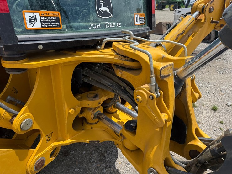 #43053-•-2024-john-deere-320p-backhoe-loader-1t0320pacrfx07150-inv#-43053-image-11