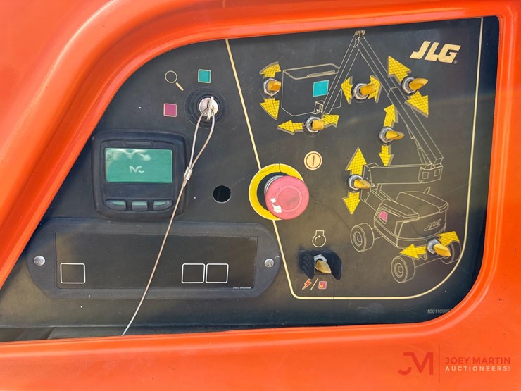 2017-jlg-450aj-image-17
