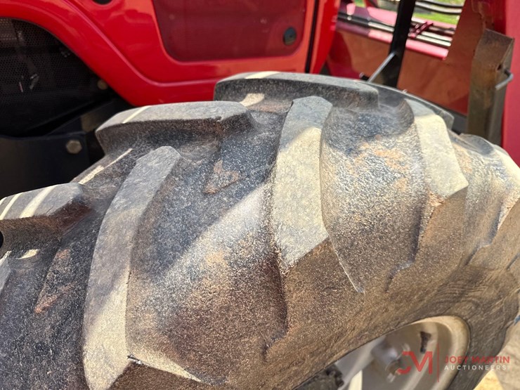 massey-ferguson-5445-image-11