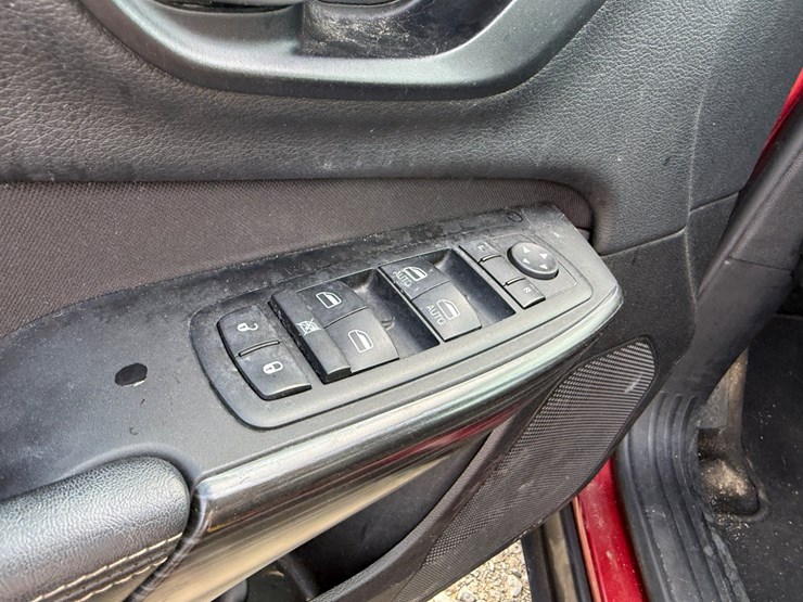 2014-jeep-cherokee-image-85