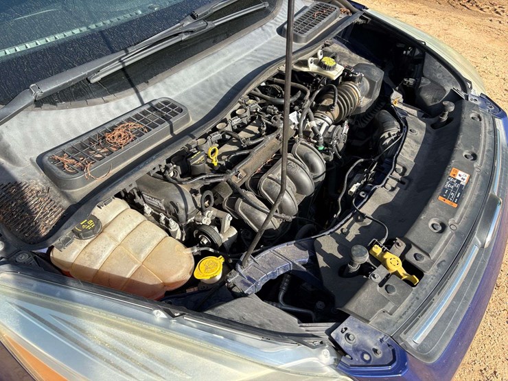 2015-ford-escape-se-image-27