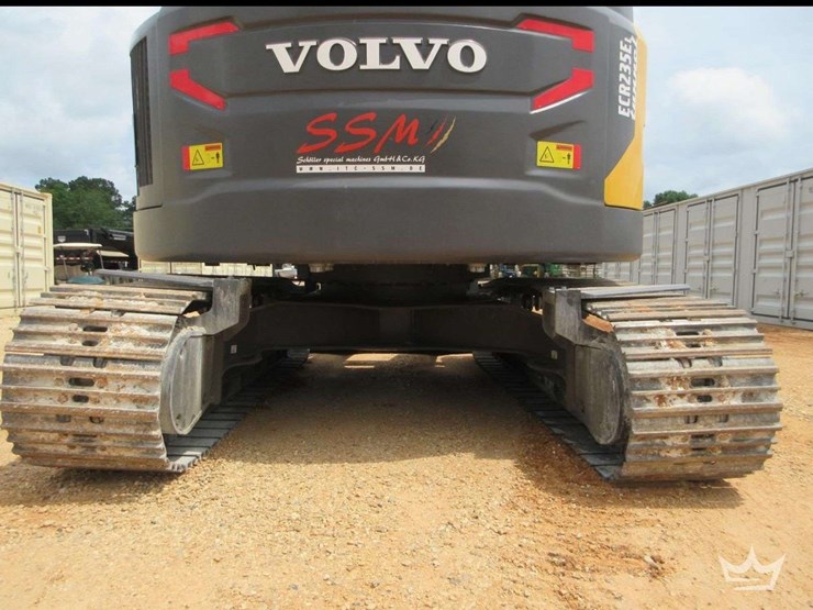 2025-volvo-ecr235e-tunnel-boom-hydraulic-excavator-image-37