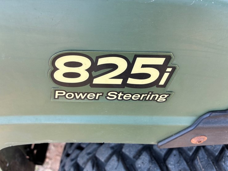 john-deere-gator-image-9