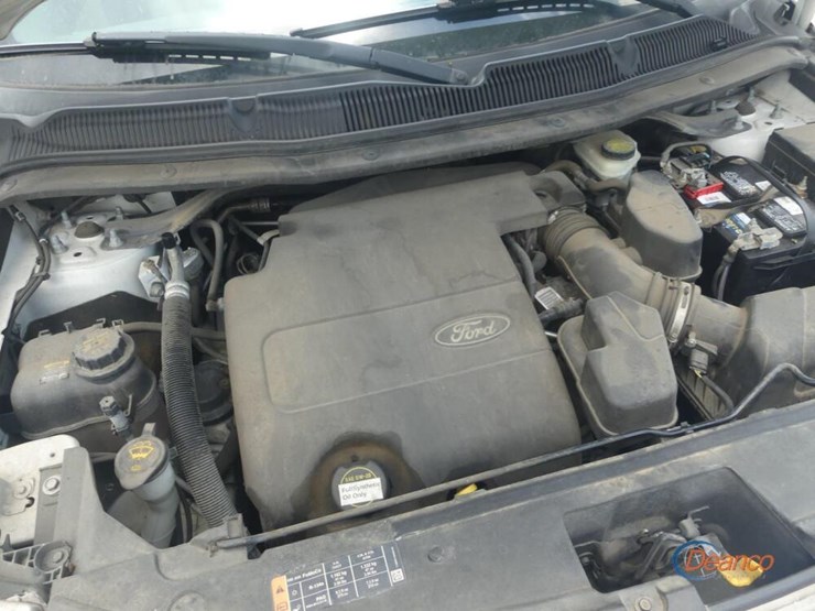 2015-ford-explorer-image-4