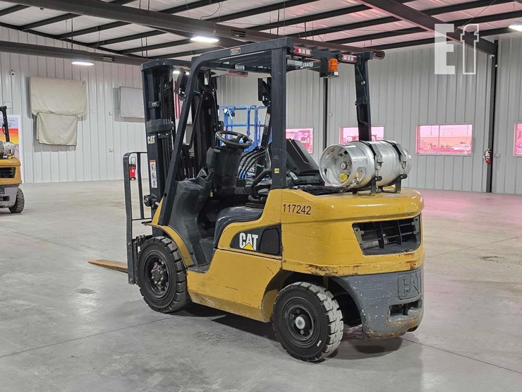 2020-caterpillar-gp25n-image-4