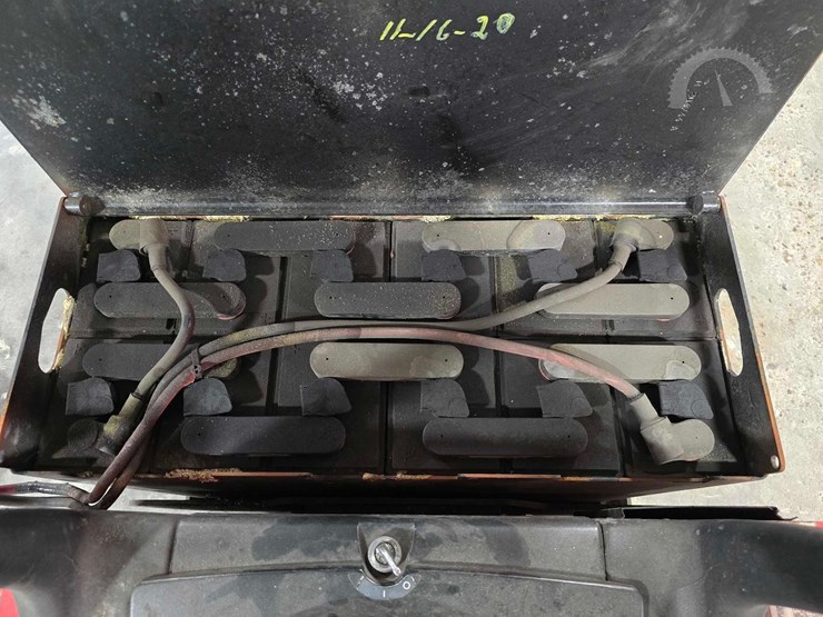 raymond-8410-image-15