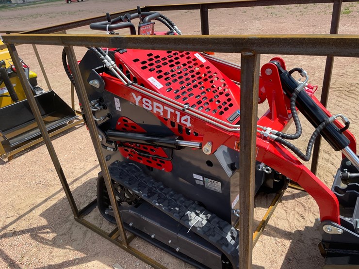 #5345-•-agt-ysrt14-skid-steer-loader-(mosinee,-wi)-image-6