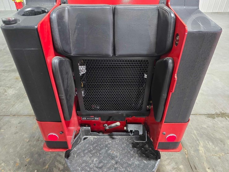 2026-toro-dingo-tx1000w-image-14