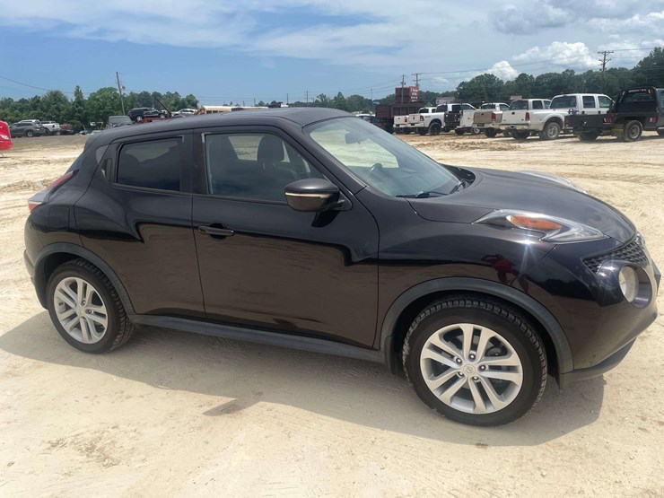 2015-nissan-juke-image-4
