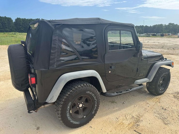 2006-jeep-wrangler-image-3