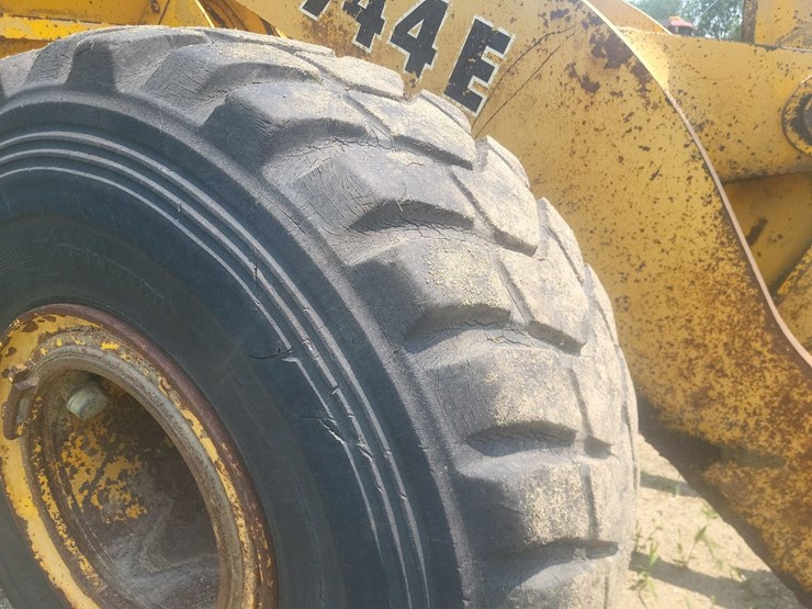 john-deere-744e-pay-loader-image-42