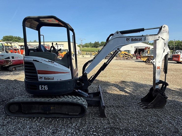 2017-bobcat-e26-image-5