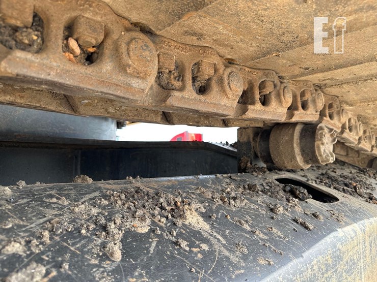 caterpillar-320gc-image-35