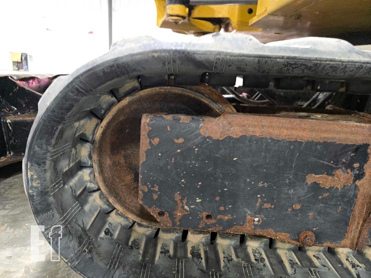 2021-caterpillar-306cr-image-31