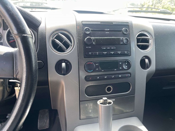 2006-ford-f150-image-13