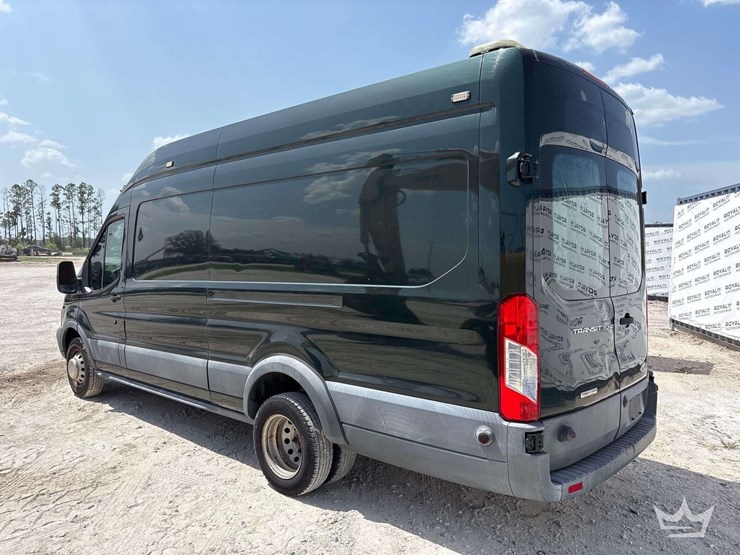 2017-ford-transit-image-4