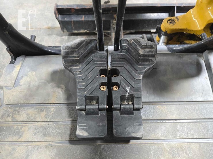 2021-caterpillar-306cr-image-20