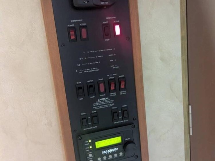 2008-custom-built-image-26