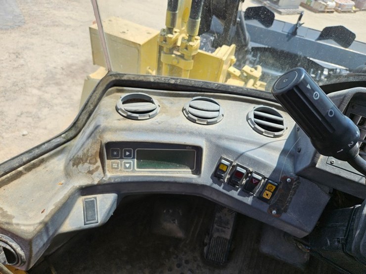 volvo-l90-image-45
