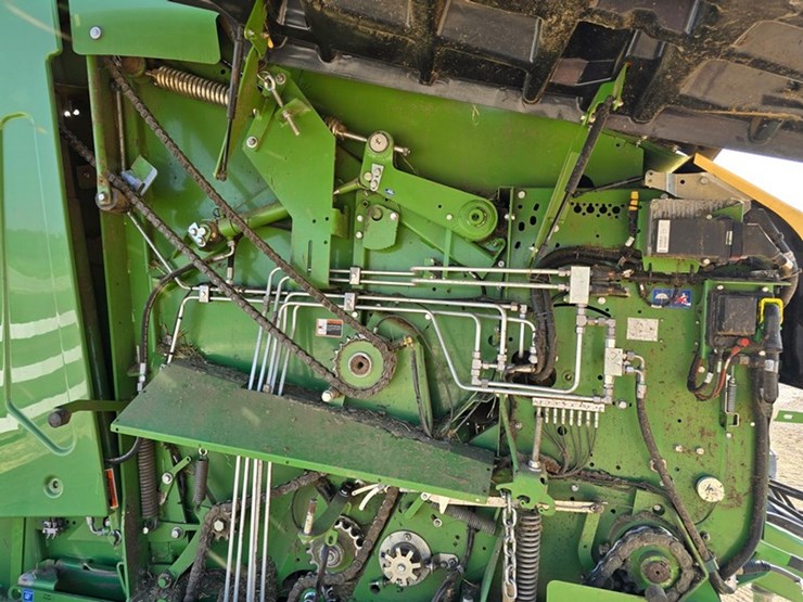 krone-comprima-v180xc-image-13